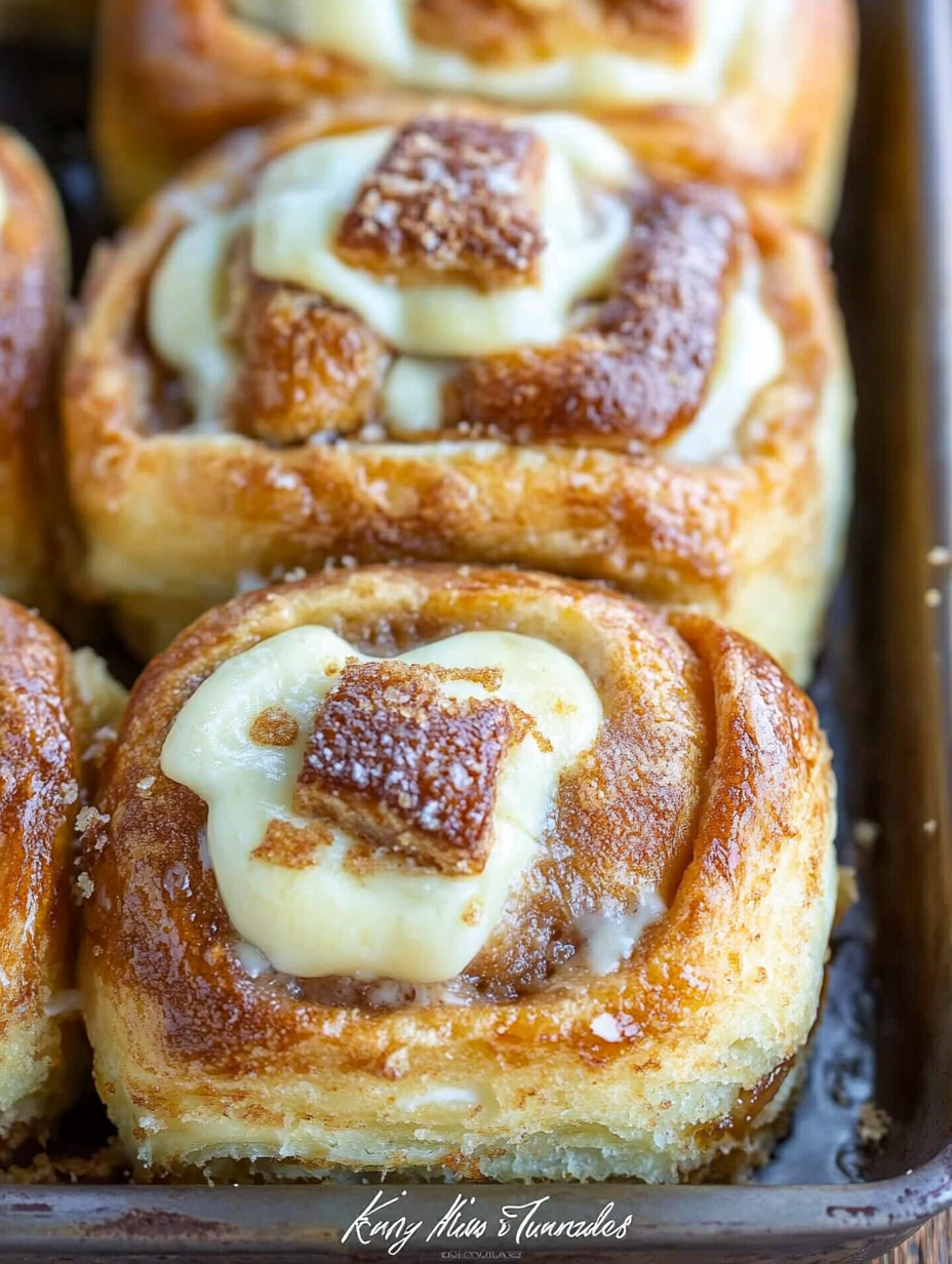 King’s Hawaiian Cheesecake Danish