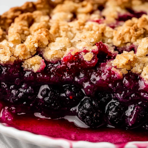 triple berry pie, mixed berry desserts, crumble topping, summer desserts, fruit pies Triple Berry Crumble Pie